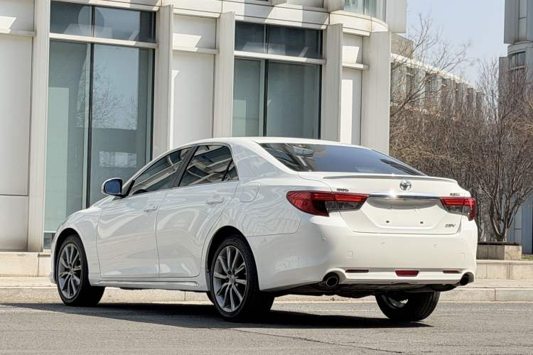 Used Toyota Reiz 2013 2.5V Shangrui Edition Exterior 2