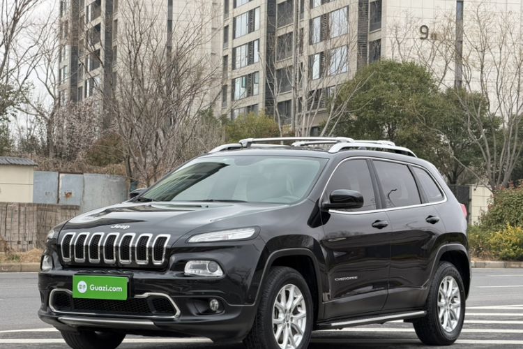 Used Jeep Cherokee 2016 2.4L Professional Edition