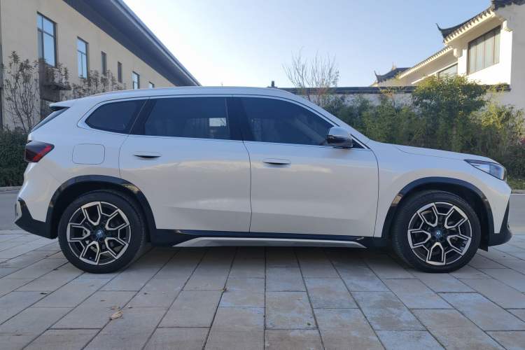 Used BMW iX1 2023 xDrive30L X Design Package