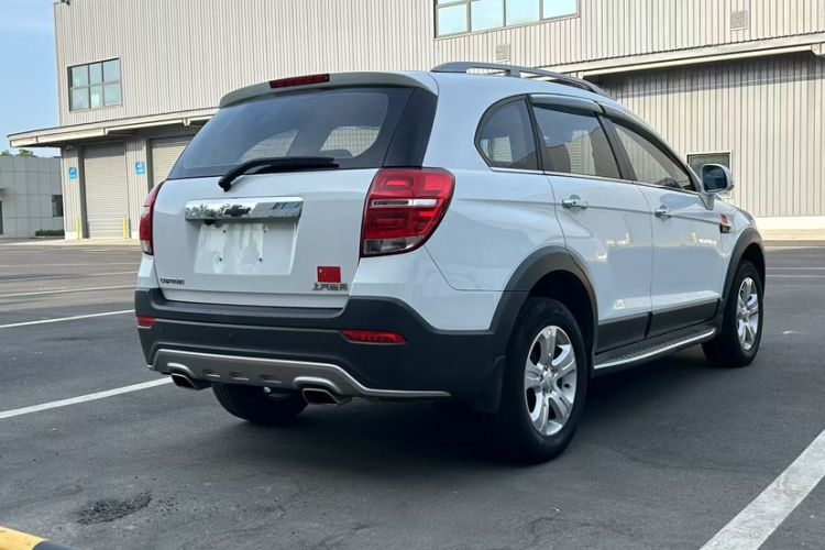 Used Chevrolet Captiva 2017 2.4L Two-Wheel Drive Luxury Edition 7 Seats