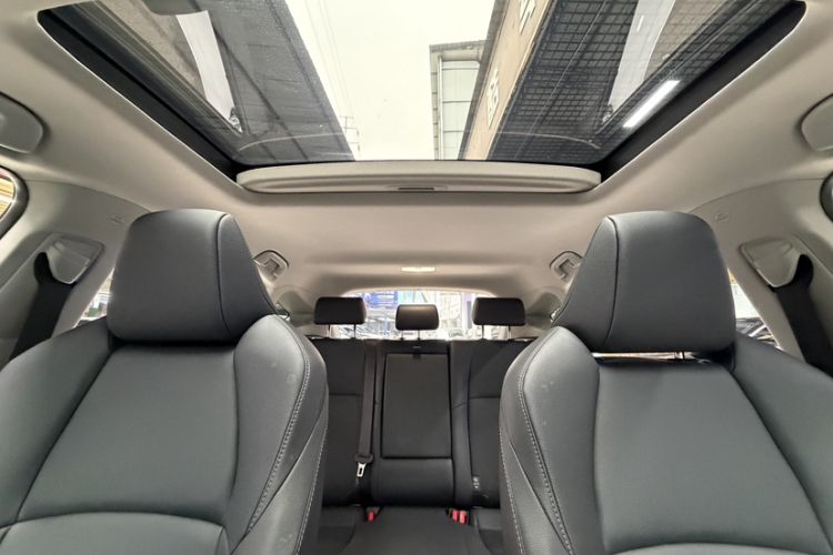 Used Toyota Venza 2023 2.0L CVT Two-Wheel Drive Luxury Edition
