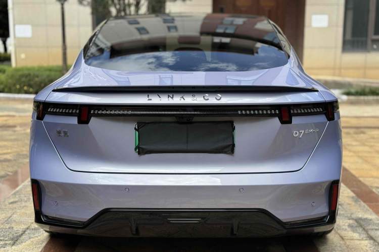 Used Lynk & Co 07 2024 EM-P 126 Long-Range Ultra
