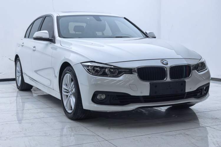 Used BMW 3 Series 2017 318i Fashion Model