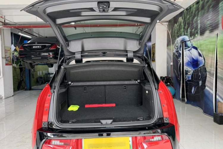 Used BMW i3 2020 Fast Charging and Smooth Driving Edition
