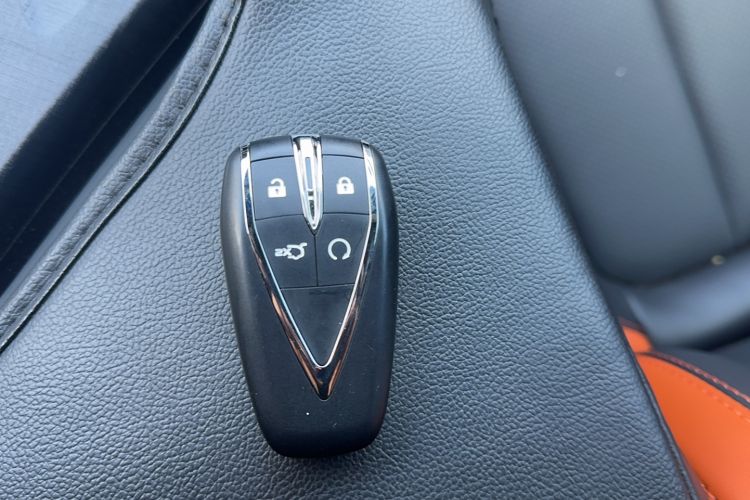 Used CHANGAN UNI-V 2023 1.5T Prestige Model
