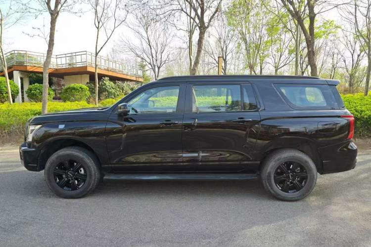 Used Haval H5 2025 2.0T Automatic All-Wheel Drive Navigation Version Diesel Exterior 1