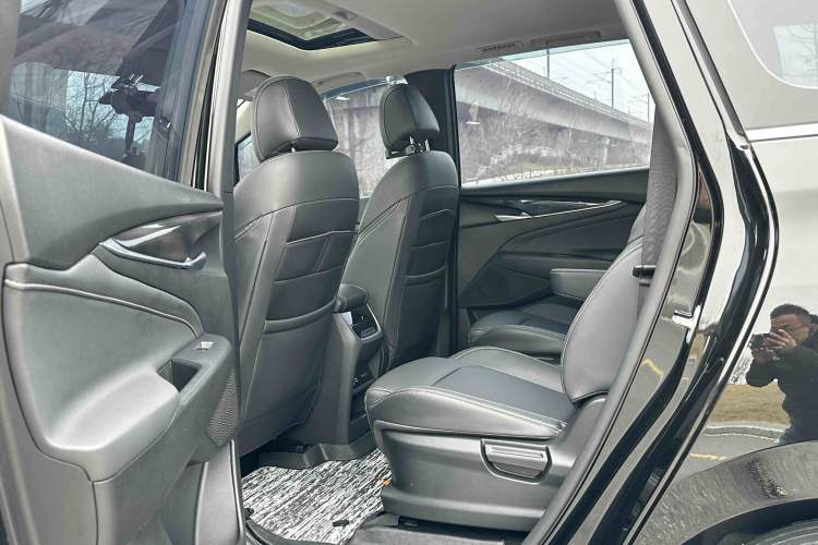 Used SAIC MAXUS G50 2021 1.5T Automatic Comfort Touring B
