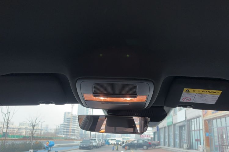 Used MG 4 EV 2023 415 km Range Sea-Faring Champion Edition Headliner