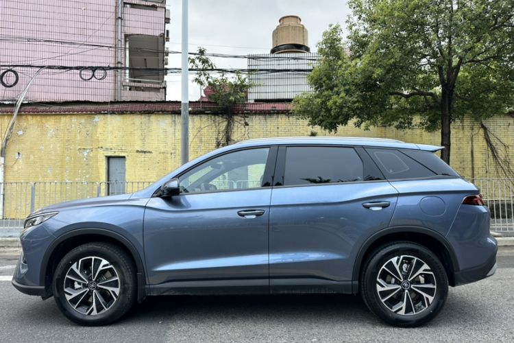 Used BYD Song Pro New Energy 2026 Model DM-i 133KM Progressive Version Exterior 4