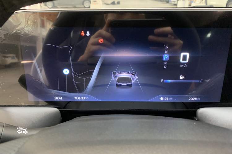 Used Venucia V 2023 260T Idol Edition Pro
