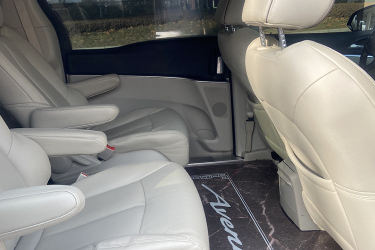 Used Buick GL8 2022 Land Business Class 652T Luxury Model Interior 1