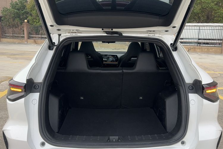 Used CHANGAN OSHAN X5 PLUS 2023 Revised 1.5T DCT Excellence Edition
