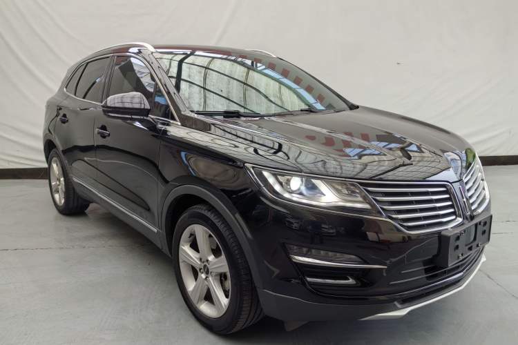 Used Lincoln MKC 2017 2.0T Two-Wheel Drive Deluxe Edition Exterior 1