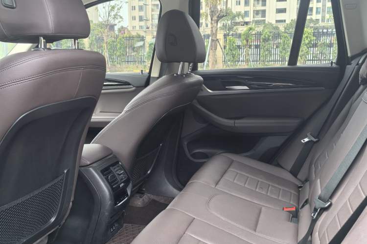 Used BMW iX3 2021 Leading Model