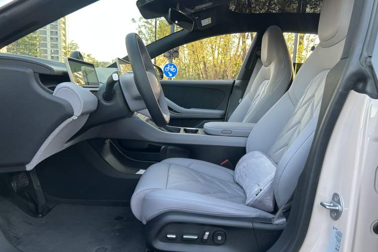 Used Nio ET5T 2025 75 kWh Touring