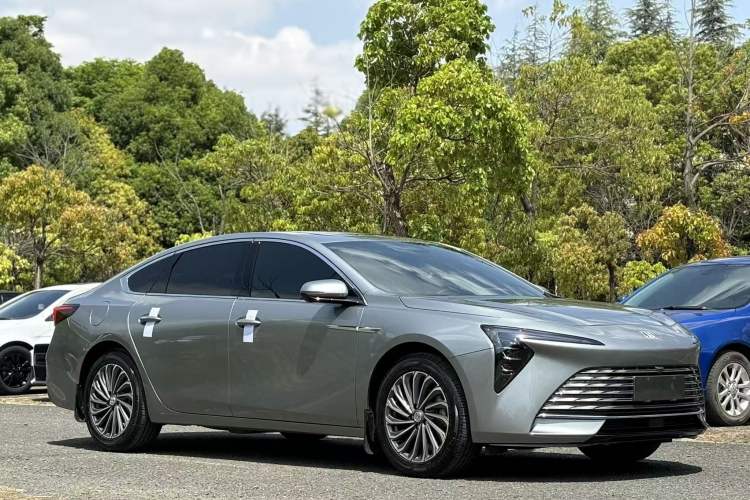 Used Buick LaCrosse 2023 28T Prestige Edition