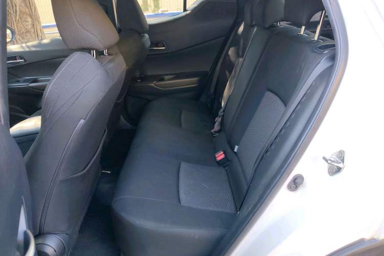 Used Toyota C-HR EV 2020 Leading Edition Interior 7