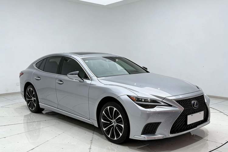 Used Lexus LS 2021 500h Executive Edition Exterior 3