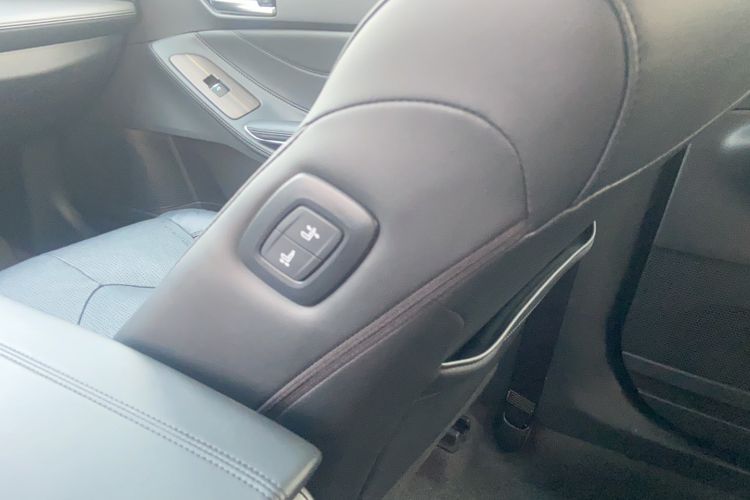 Used Toyota Avalon 2021 2.5L Luxury Edition
