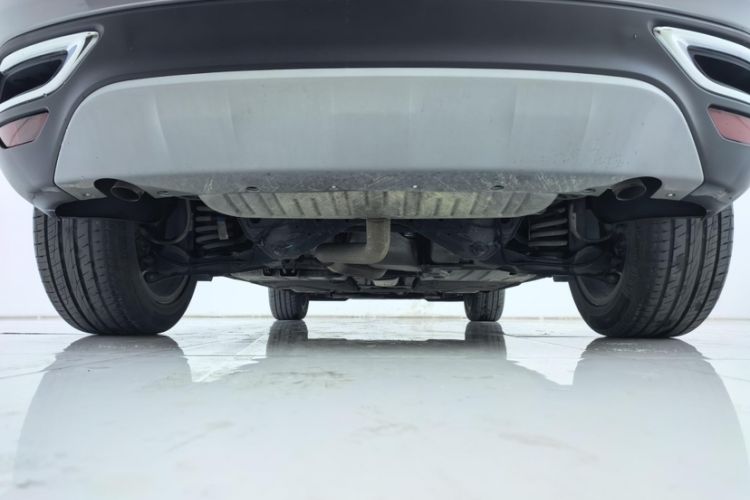 Used Buick Envision 2022 Encore S 652T Two-Wheel-Drive Luxury Model
