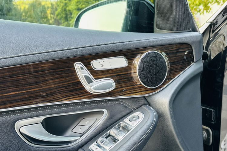 Used Mercedes-Benz GLC 2019 GLC 260 L 4MATIC Dynamic Model