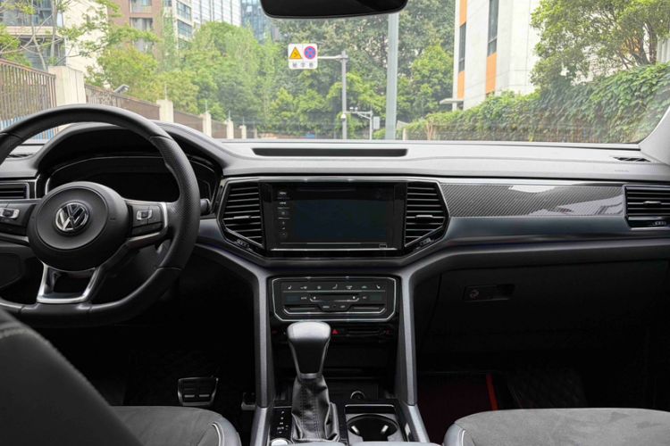 Used Volkswagen Teramont X 2020 380TSI Four-Wheel Drive Prestige Luxury Edition Interior 8