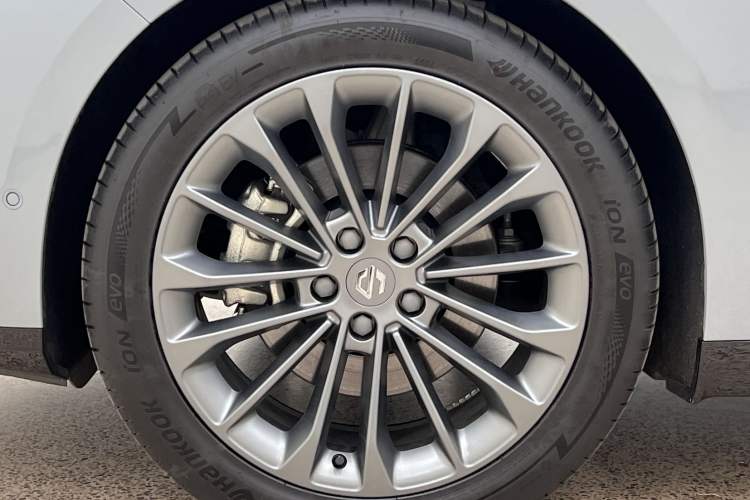 Used Leapmotor C01 2024 Range-Extended 316 Deluxe Edition
