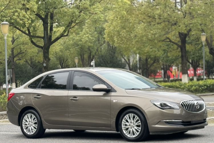 Used Buick GT 2015 15N Automatic Deluxe Edition