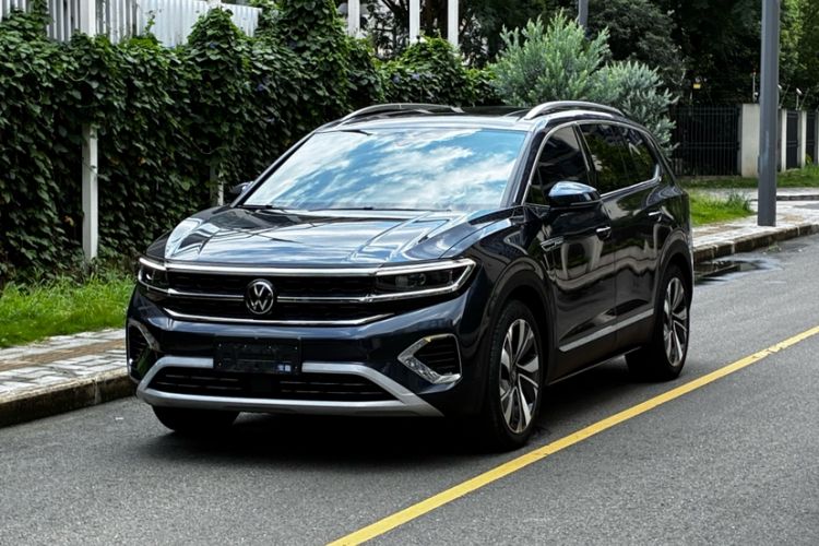 Used Volkswagen Talagon 2023 Facelift 380TSI All-Wheel Drive Luxury Jiajing Pro Version with 7 Seats