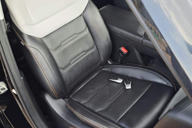 Used BAIC Off-Road BJ30 2024 1.5T Magic Electric Drive Advanced Version
