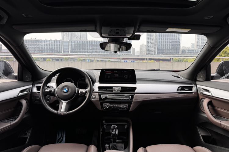 Used BMW X2 2021 sDrive25i Luxury Model with M Sport Package
