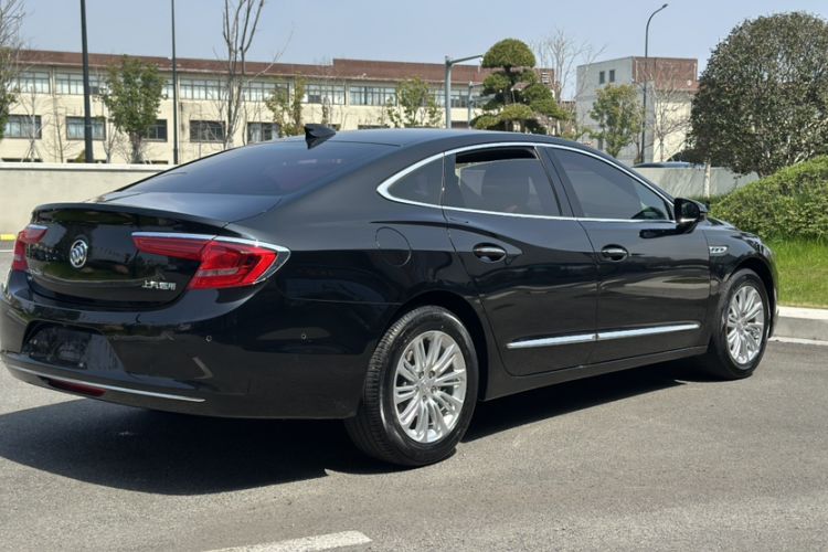 Used Buick LaCrosse 2018 20T Luxury Model
