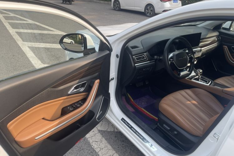 Used BAIC Beijing U7 2019 1.5T CVT New Smart Version China VI Emission Standard
