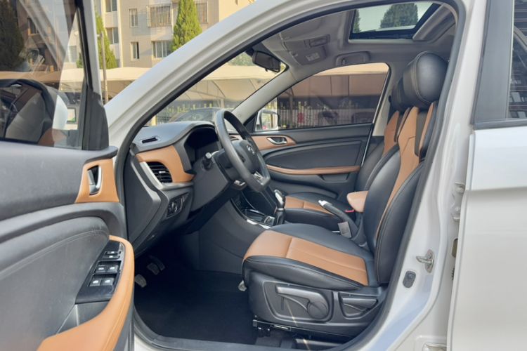 Used Land X2 2017 1.6L Manual Jingrui Edition
