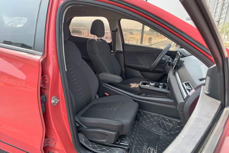 Used BYD e2 2019 Standard Range Version – Yue·Standard Model
