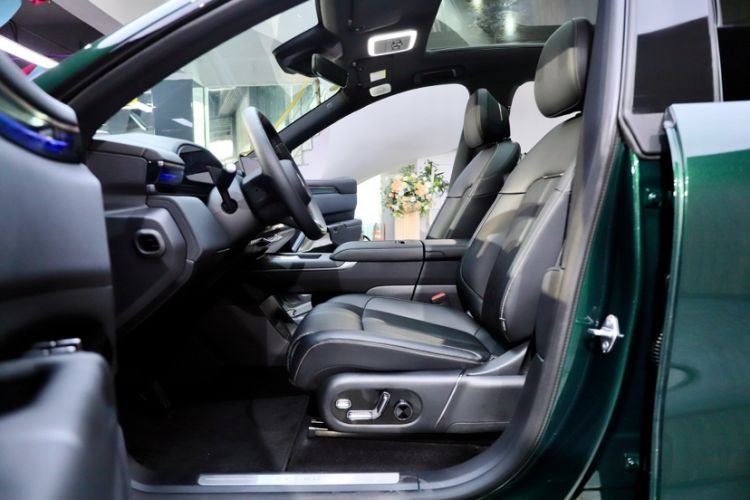 Used Zeekr 7X 2025 100kWh Long-Range All-Wheel Drive Intelligent Driving Version
