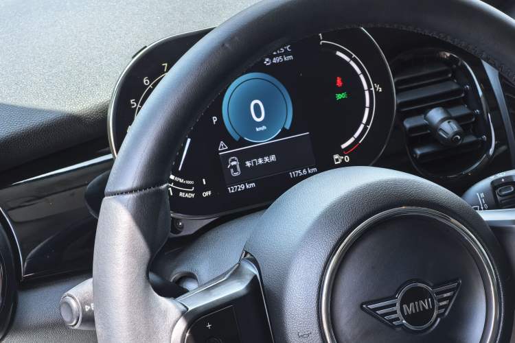 Used MINI MINI 2022 1.5T COOPER Classic Edition