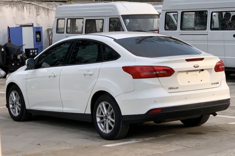 Used Ford Focus 2015 Sedan 1.6L Automatic Trend Model