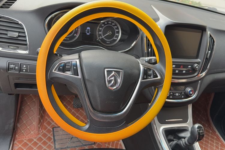 Used Baojun 560 2016 1.8L Manual Elite Edition