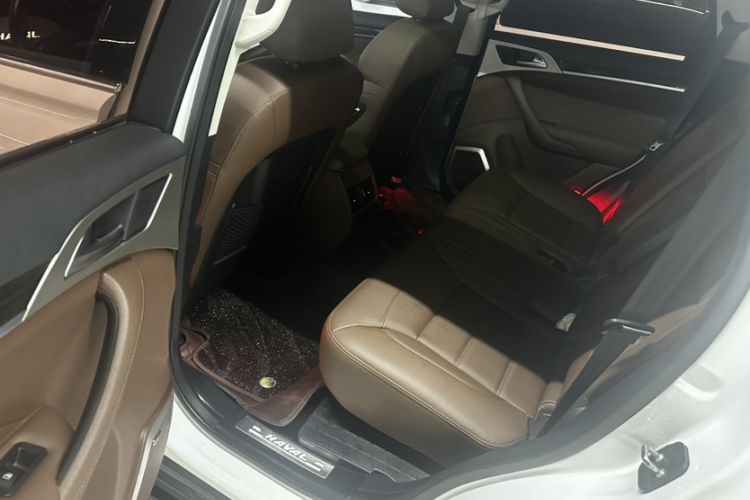 Used Haval H7 2017 Red-Label H7L 2.0T Automatic Prestige Model