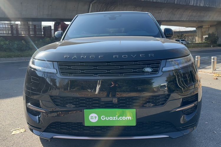 Used Land Rover Range Rover Sport 2025 400 PS Dynamic SE