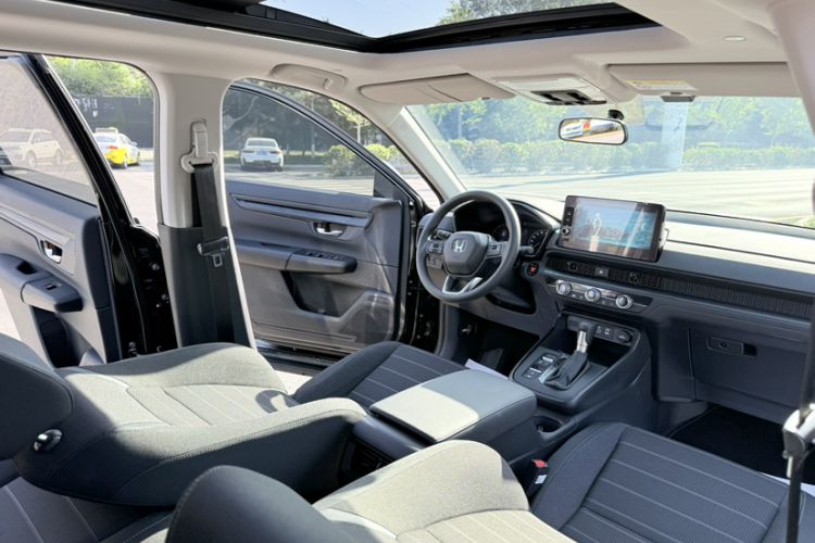 Used Honda CR-V 2024 240TURBO Two-Wheel-Drive Active Version 5 Seats