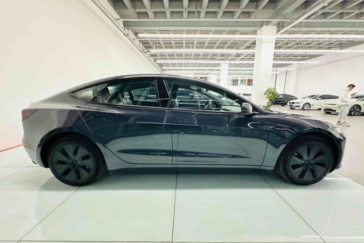 Used Tesla Model 3 2023 Rear-Wheel-Drive Version