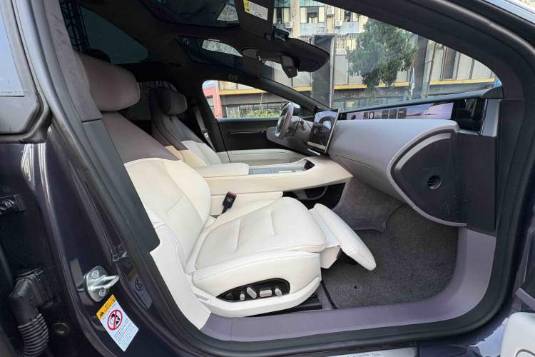 Used Avatr 12 2023 650 Three-Laser Four-Wheel Drive Performance Edition