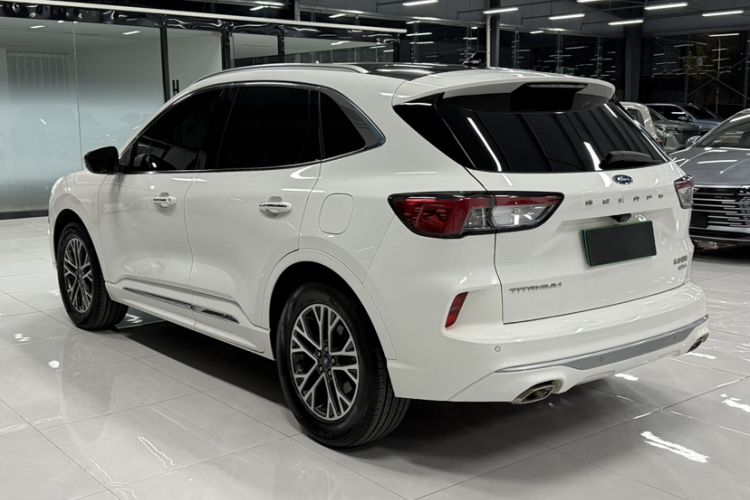 Used Ford Escape 2020 EcoBoost 245 Four-Wheel Drive Luxury Edition Exterior 6