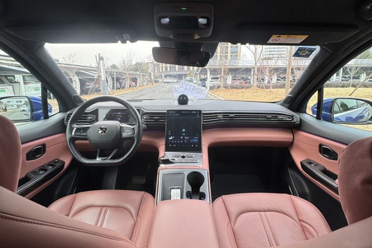 Used Nio EC6 2020 615 km Signature Edition