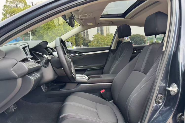 Used Honda Civic 2019 220TURBO CVT Dynamic Edition China VI