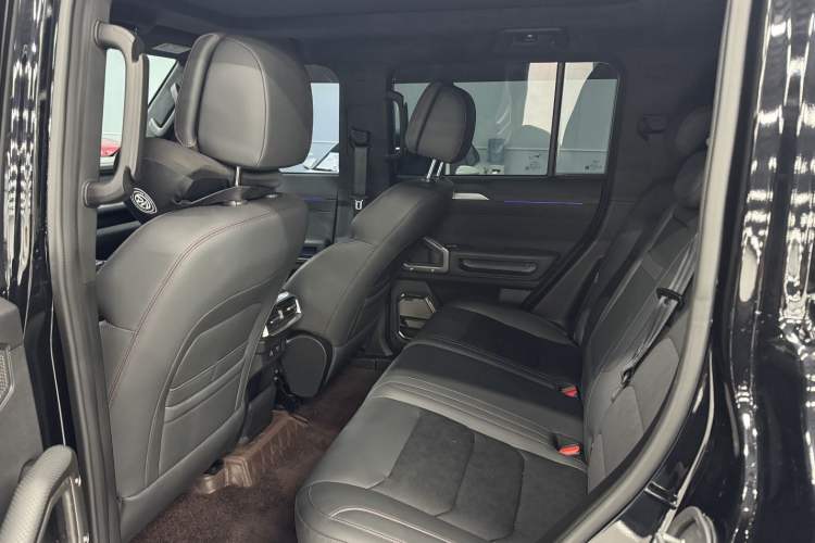 Used JETOUR Traveler 2023 2.0T All-Wheel Drive CrossPRO+