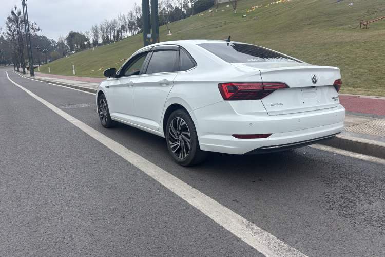 Used Volkswagen Sagitar 2022 280TSI DSG Flyover Edition Exterior 5