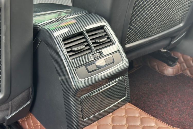 Used Audi A4L 2018 30th Anniversary Edition 40 TFSI Sport Edition Interior 1